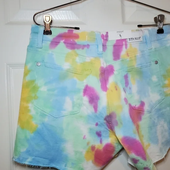 NWT Judy Blue Tie Dye Shorts Size Large - Picture 7 of 8